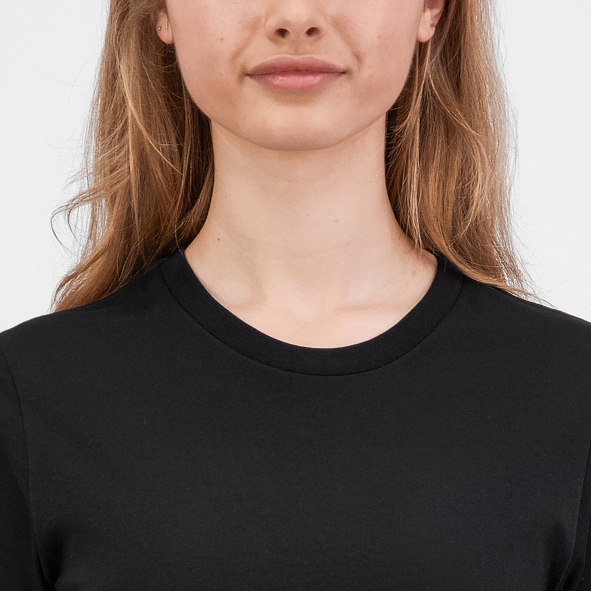 Black Womens Basis Short Sleeve Tee